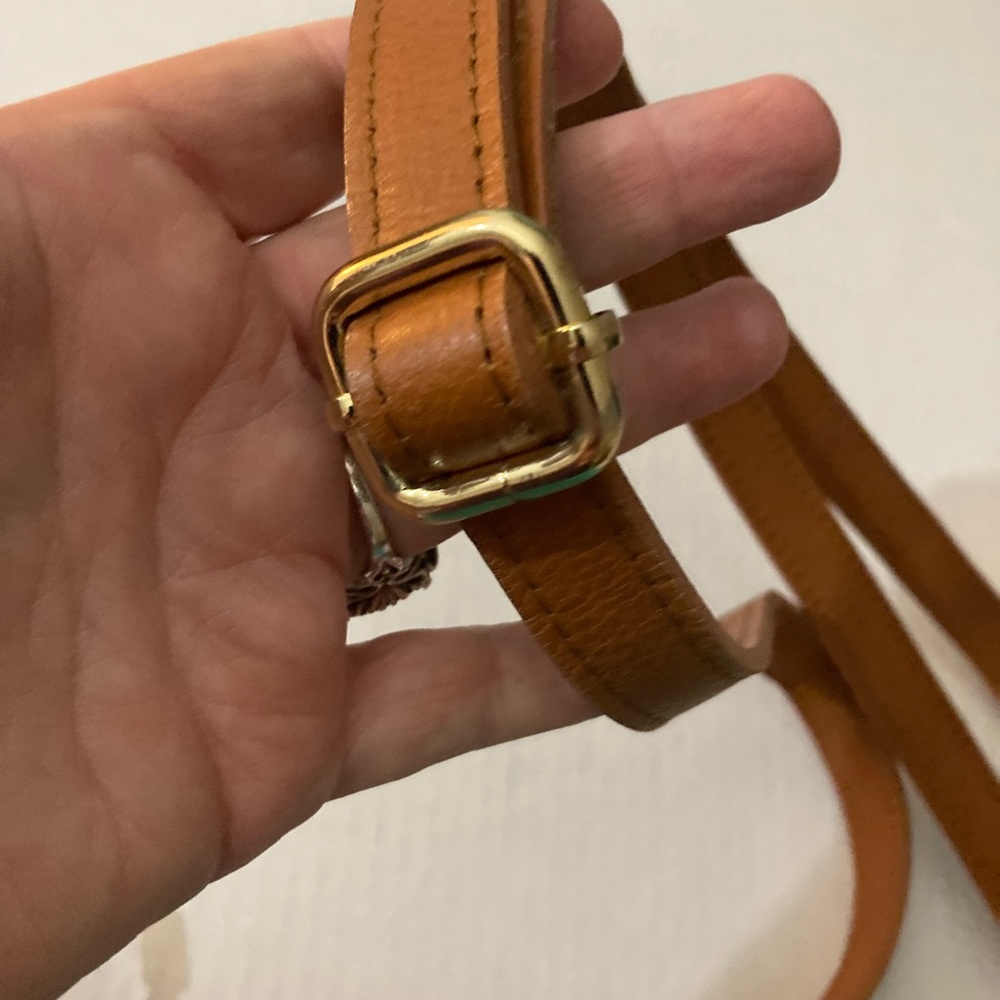 Valentina Adjustable Pebble Leather Shoulder/Crossbody Bag - Picture 9 of 16